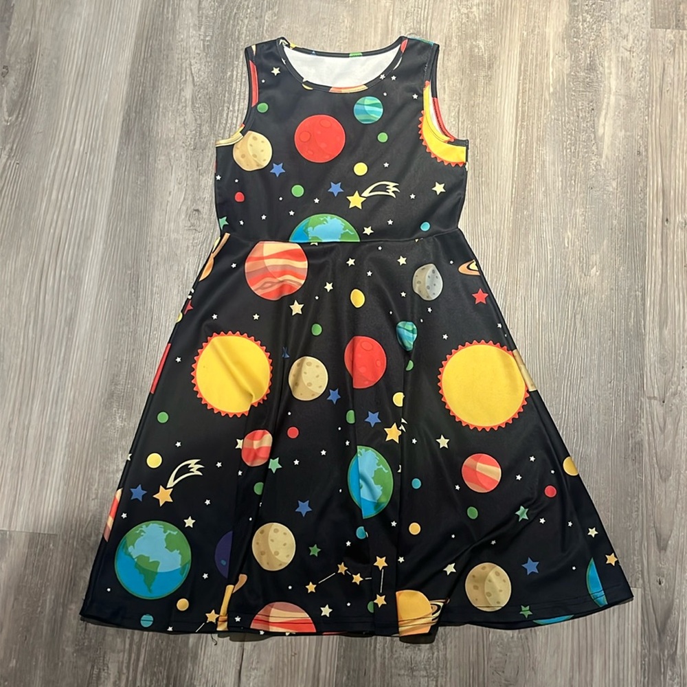 Space Dress girl:10